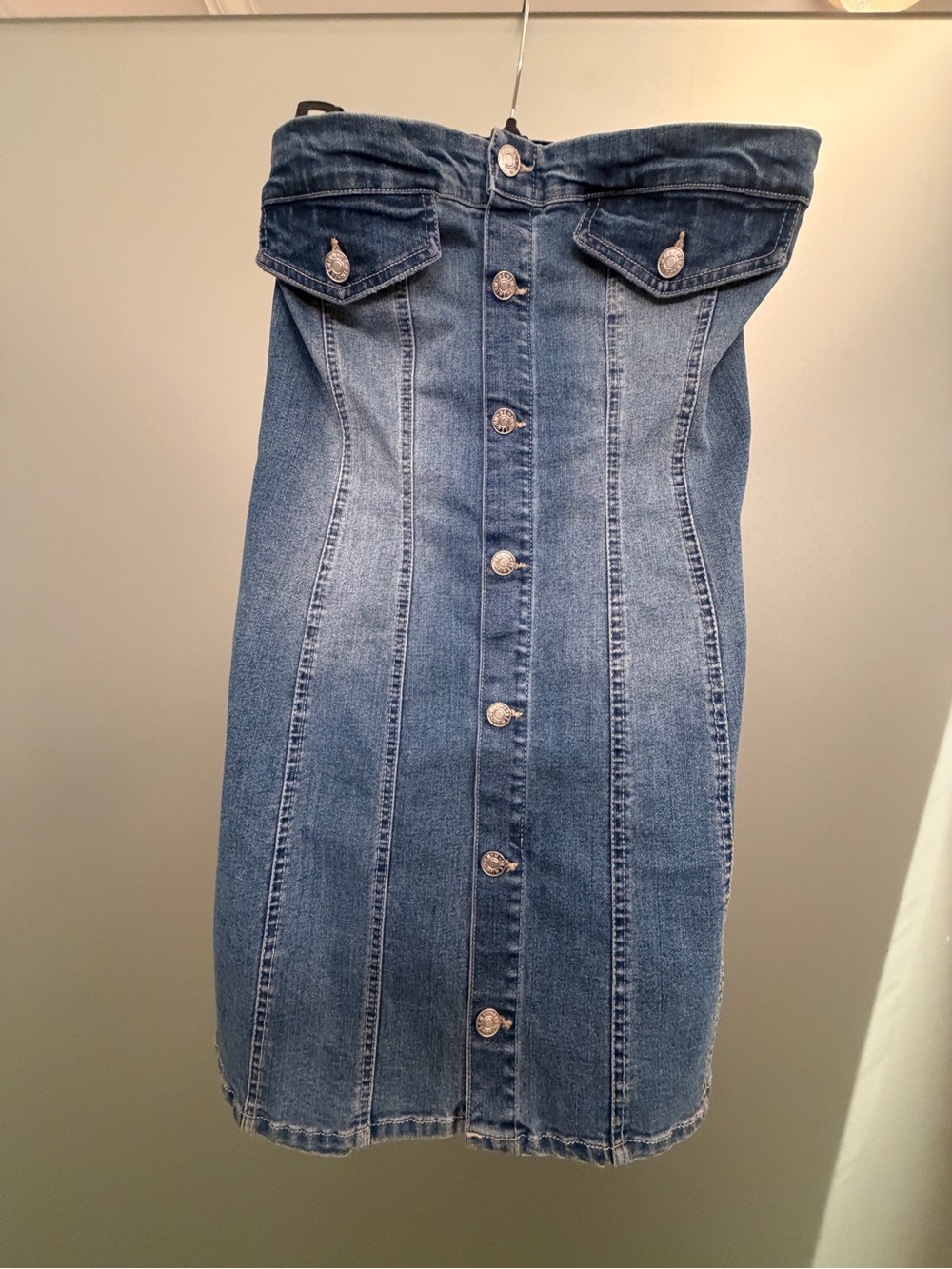 fab'rik Strapless Button-Front Denim Dress in Blue